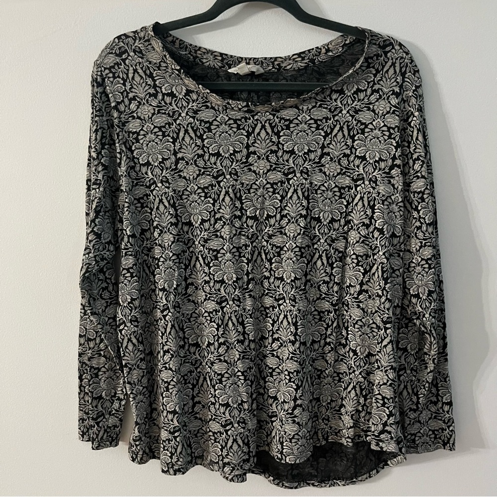 Lucky Brand Black and White knit top